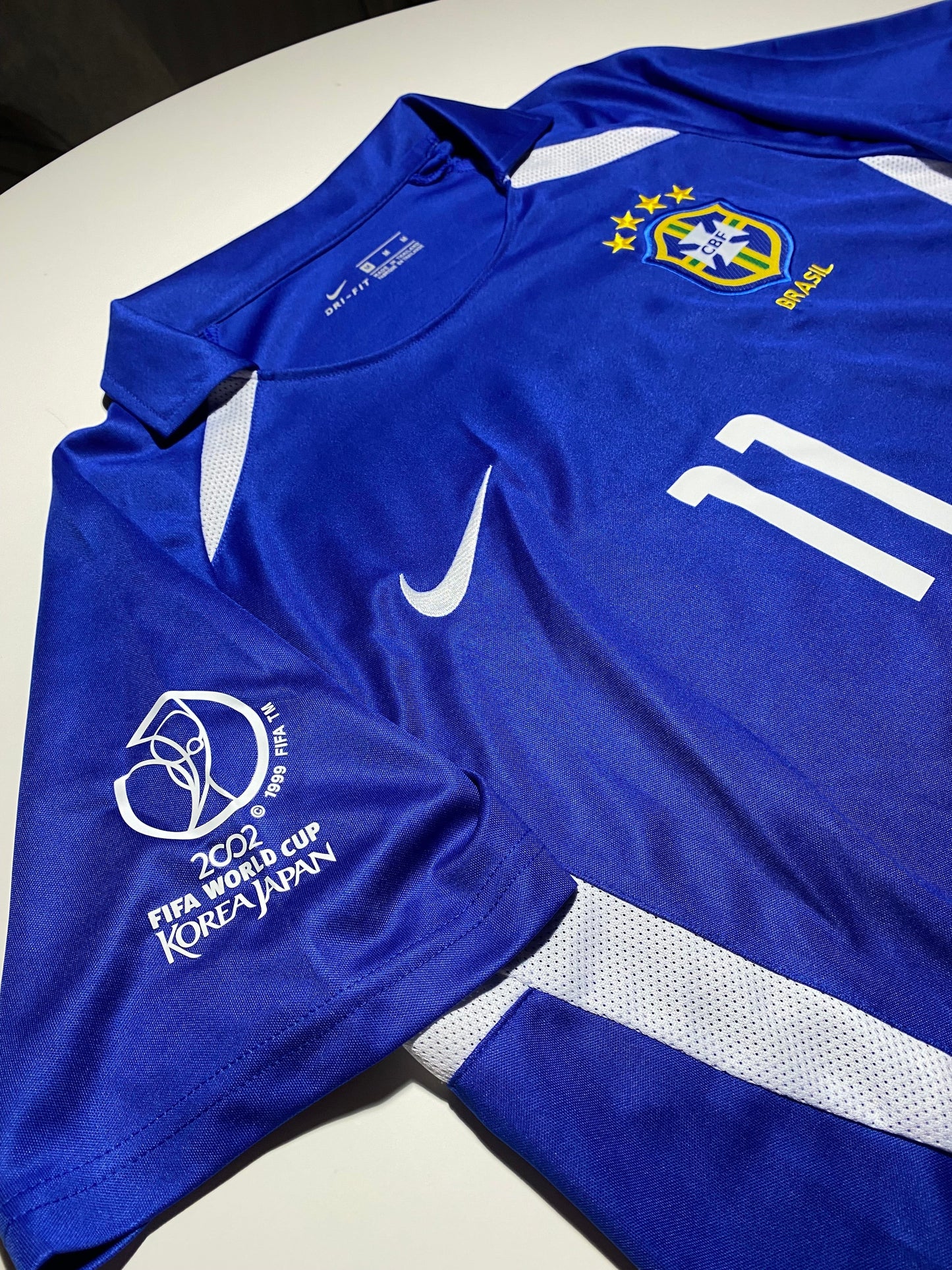 Ronaldinho 11 Brazil 2nd kit  -  World Cup 2002 Korea&Japan
