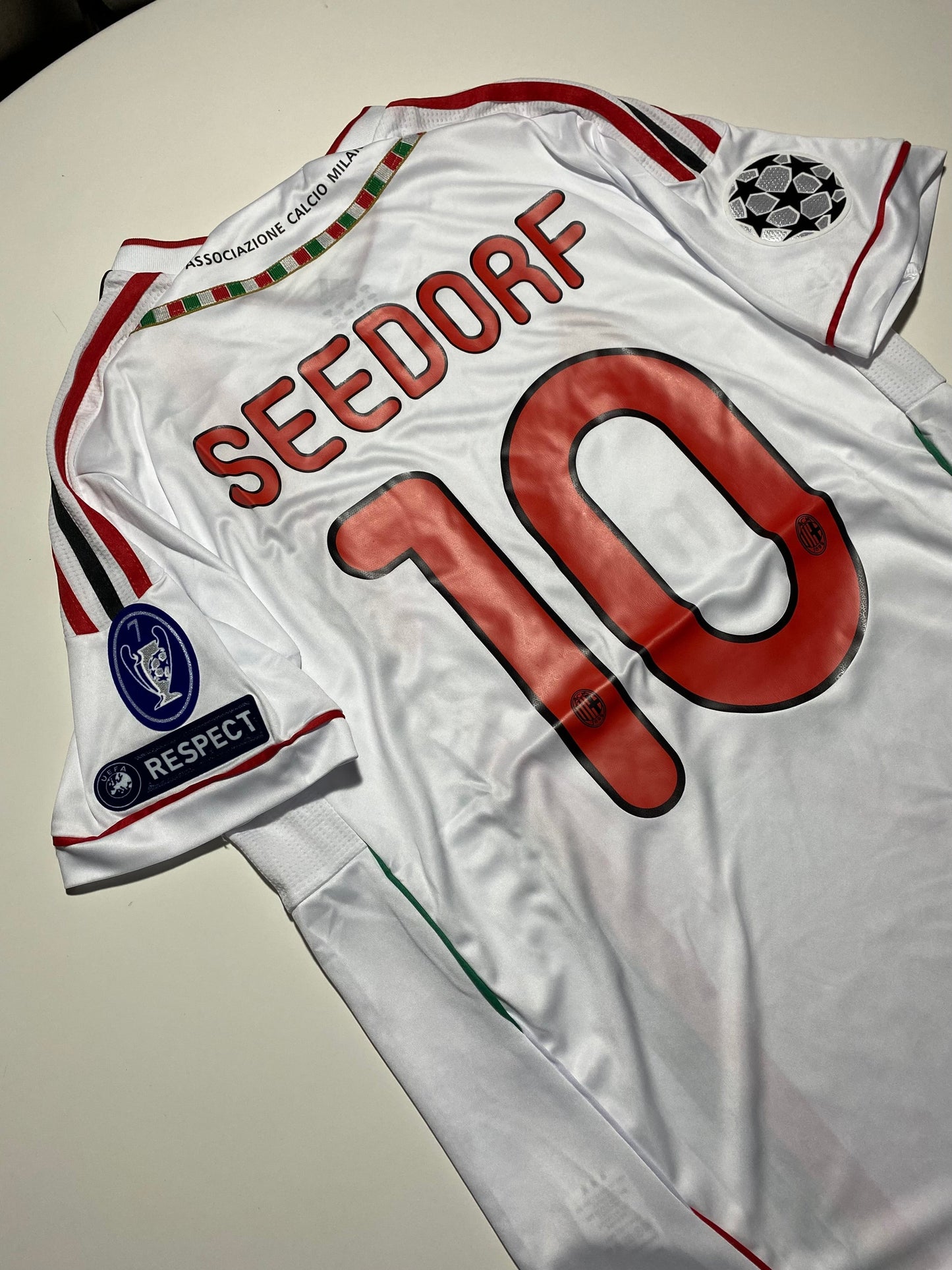 Seedorf 10 - Milan Away 2011-12 Champions League