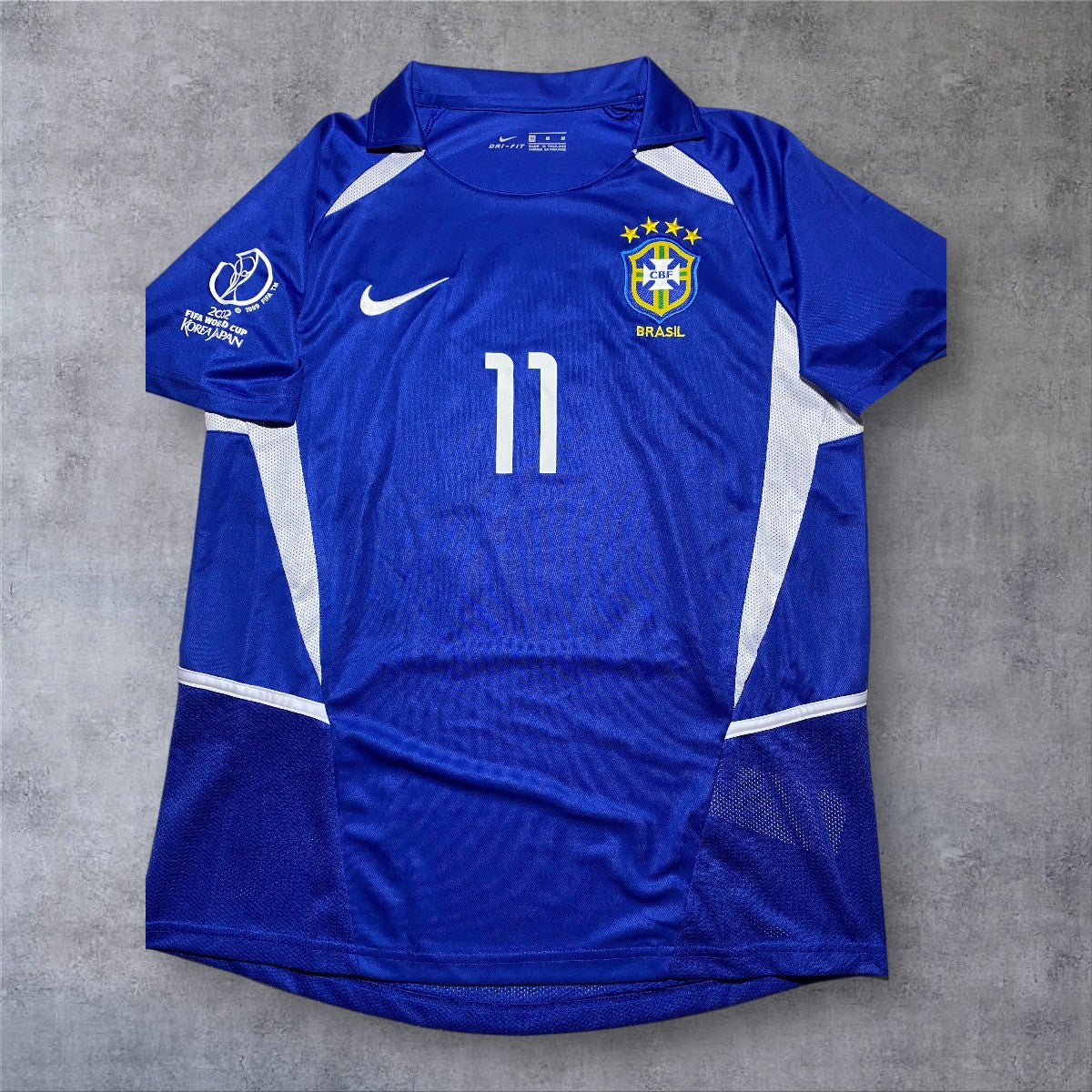 Ronaldinho 11 Brazil 2nd kit  -  World Cup 2002 Korea&Japan