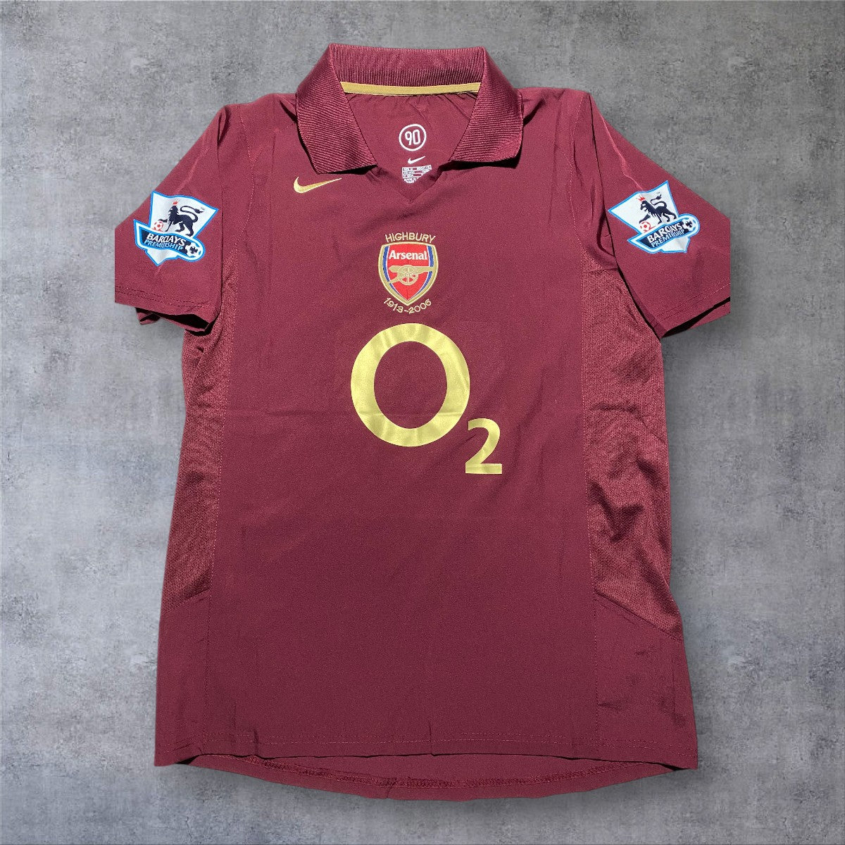 Bergkamp 10 - Arsenal Away 2005/06 Premier League