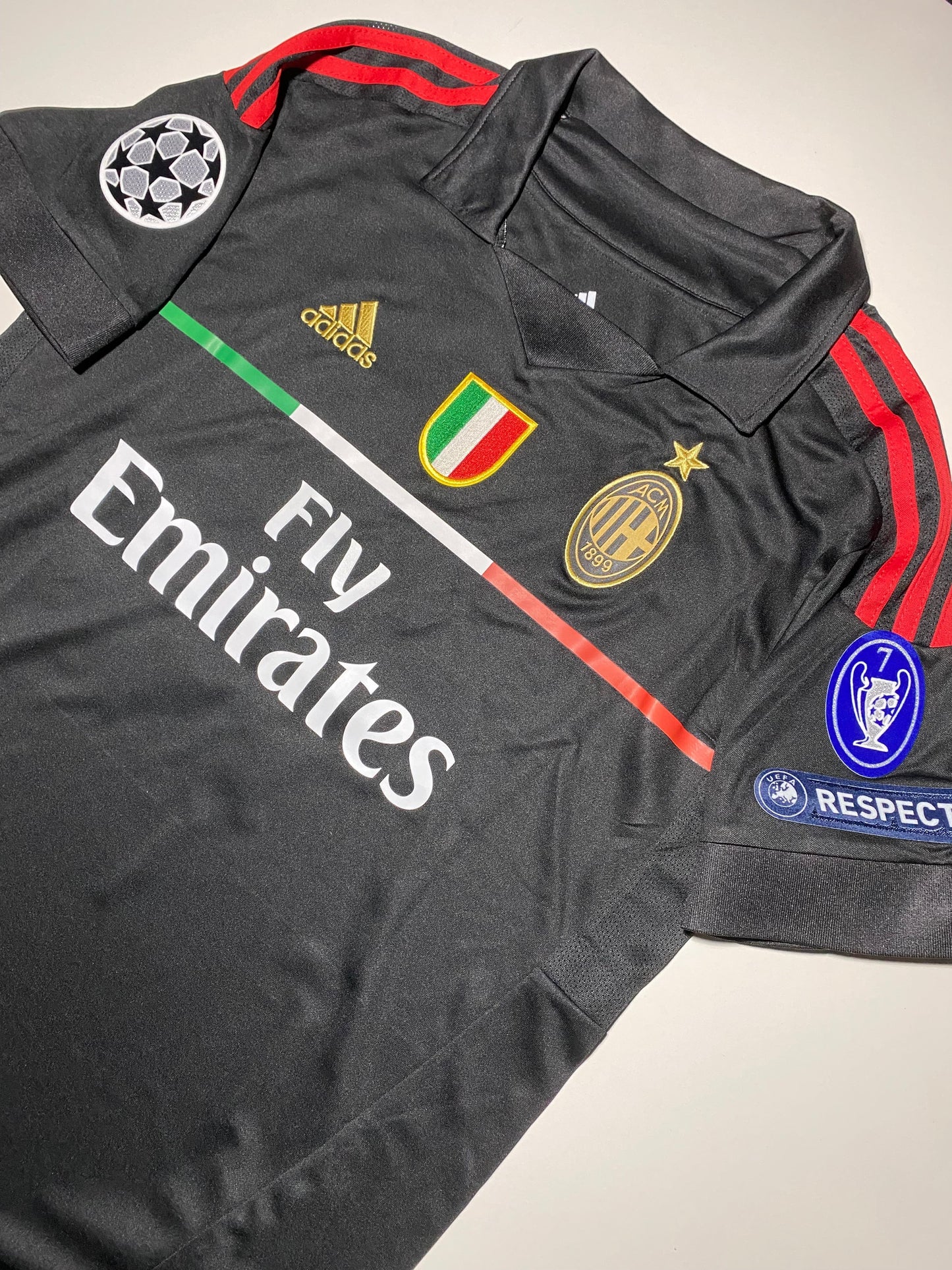 Seedorf 10 - Milan Third Kit 2011-12 Champions League
